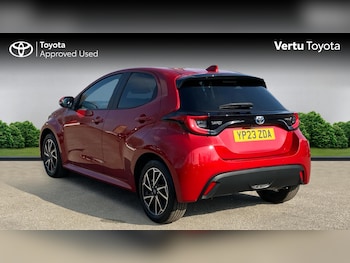 Used Toyota Yaris 2023 for sale - 77921177: Photo