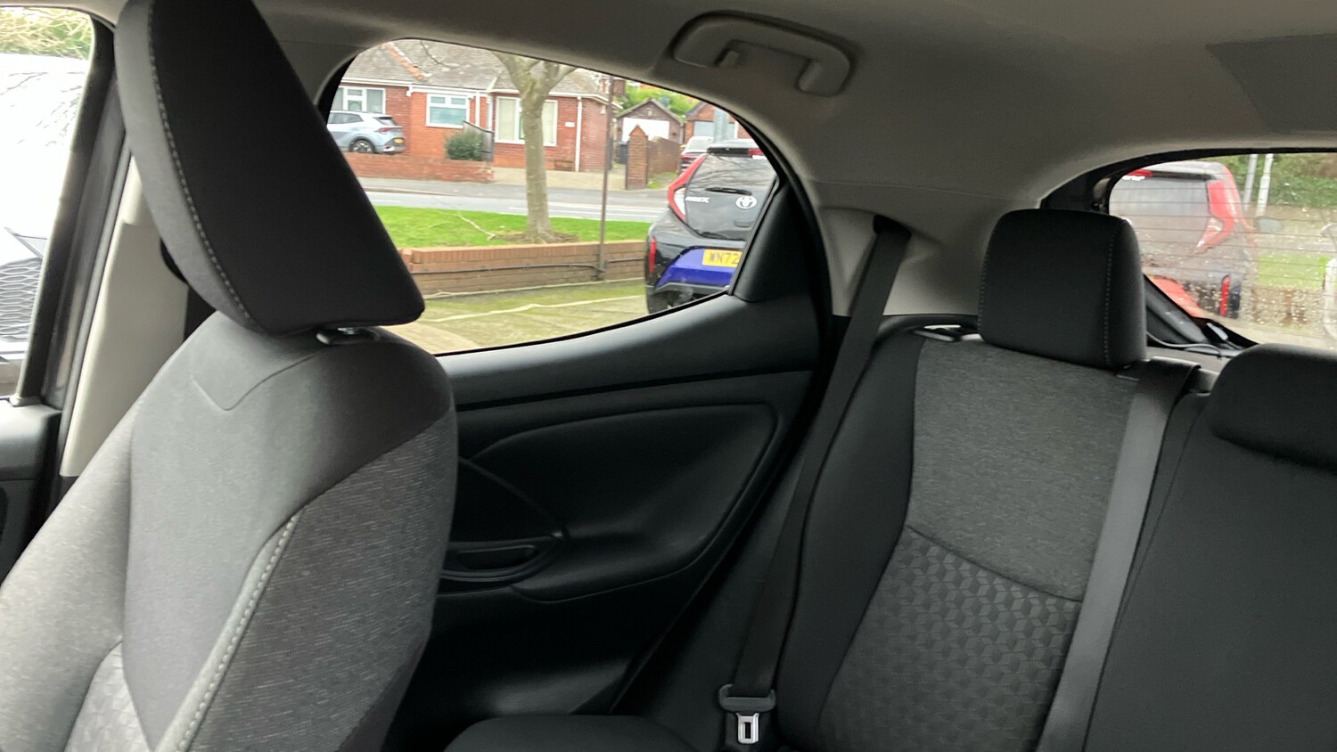 Used Toyota Yaris 2022 for sale - 77025265: Photo 24