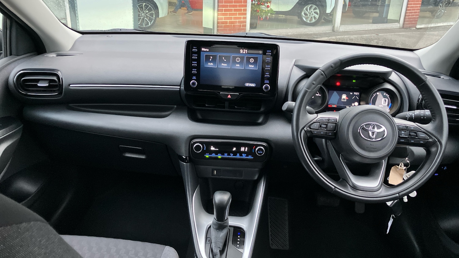 Used Toyota Yaris 2022 for sale - 77025265: Photo 5