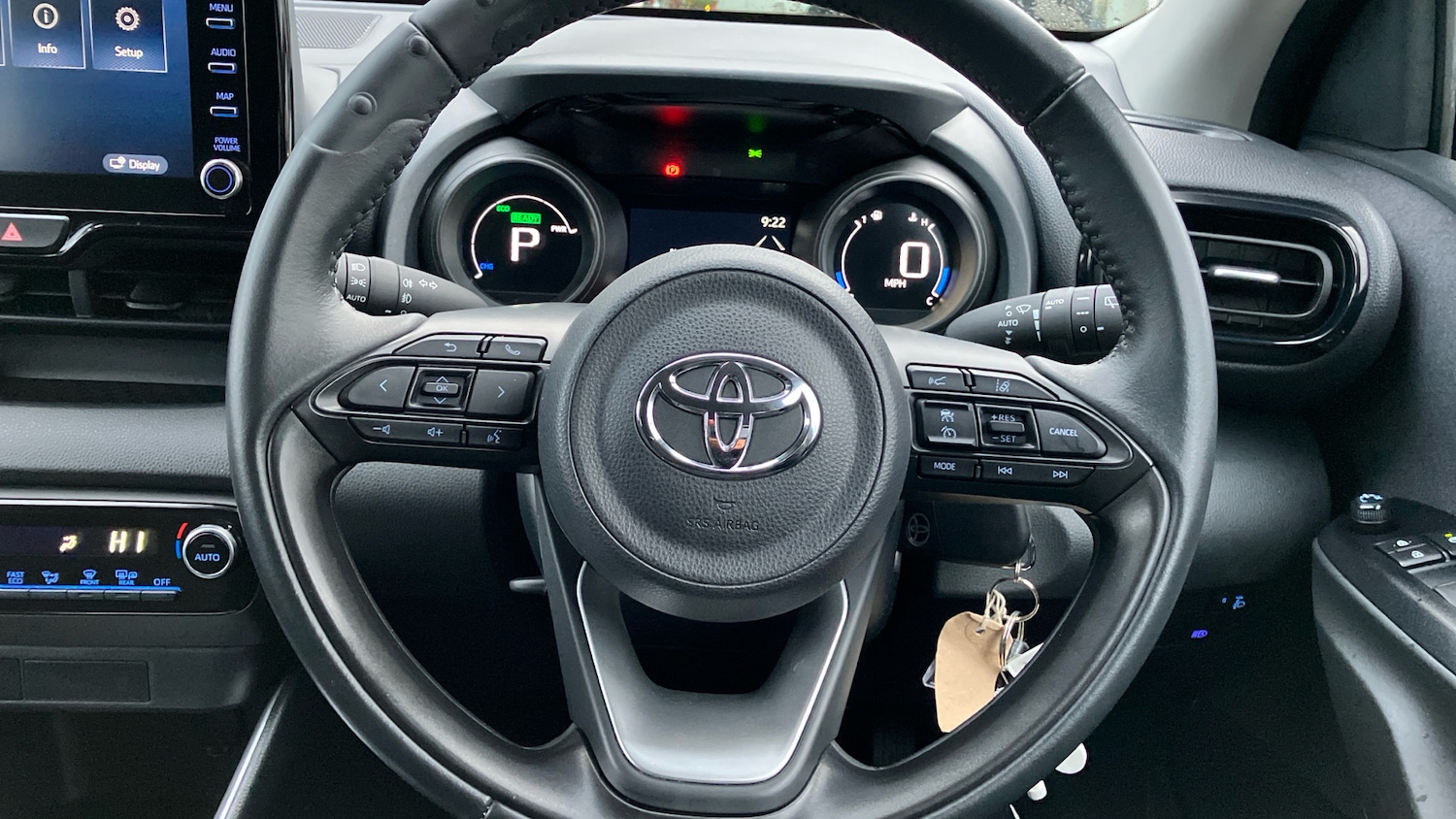 Used Toyota Yaris 2022 for sale - 77025265: Photo 8