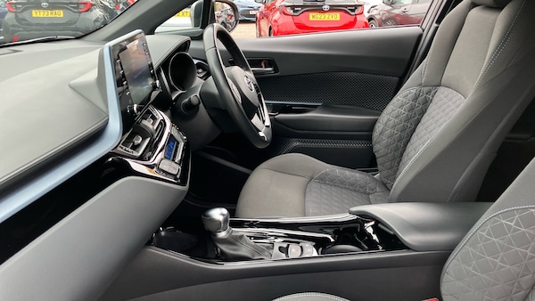Used Toyota C-HR 2020 for sale - 76272338: Photo 10