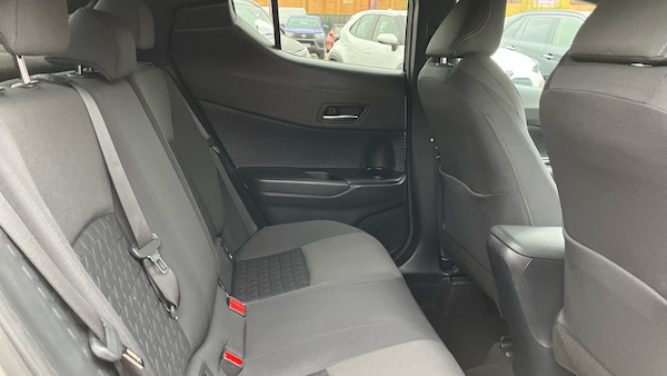 Used Toyota C-HR 2020 for sale - 76272338: Photo 12
