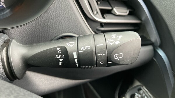 Used Toyota C-HR 2020 for sale - 76272338: Photo 39