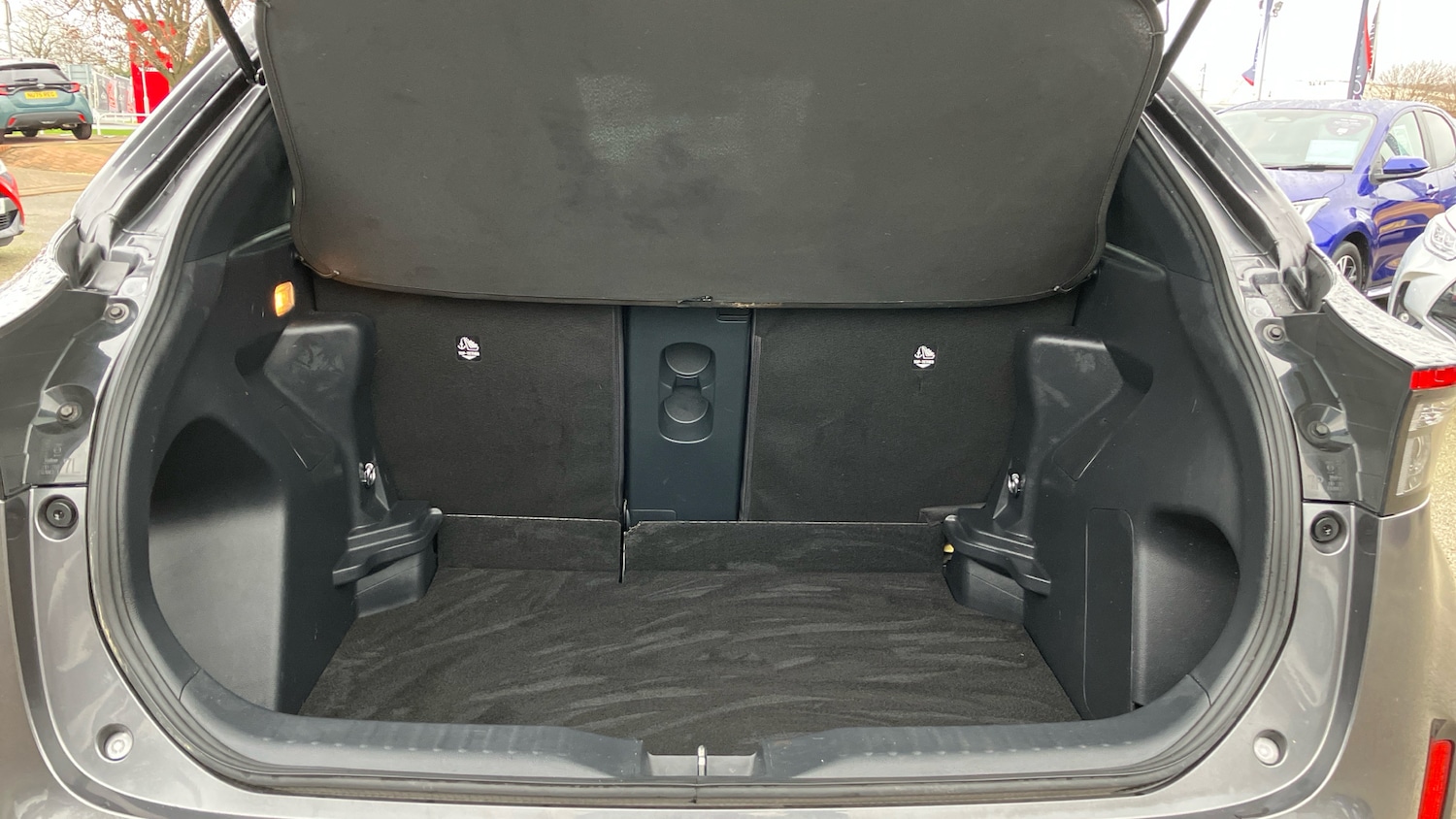 Used Toyota Yaris Cross 2023 for sale - 77676992: Photo 14