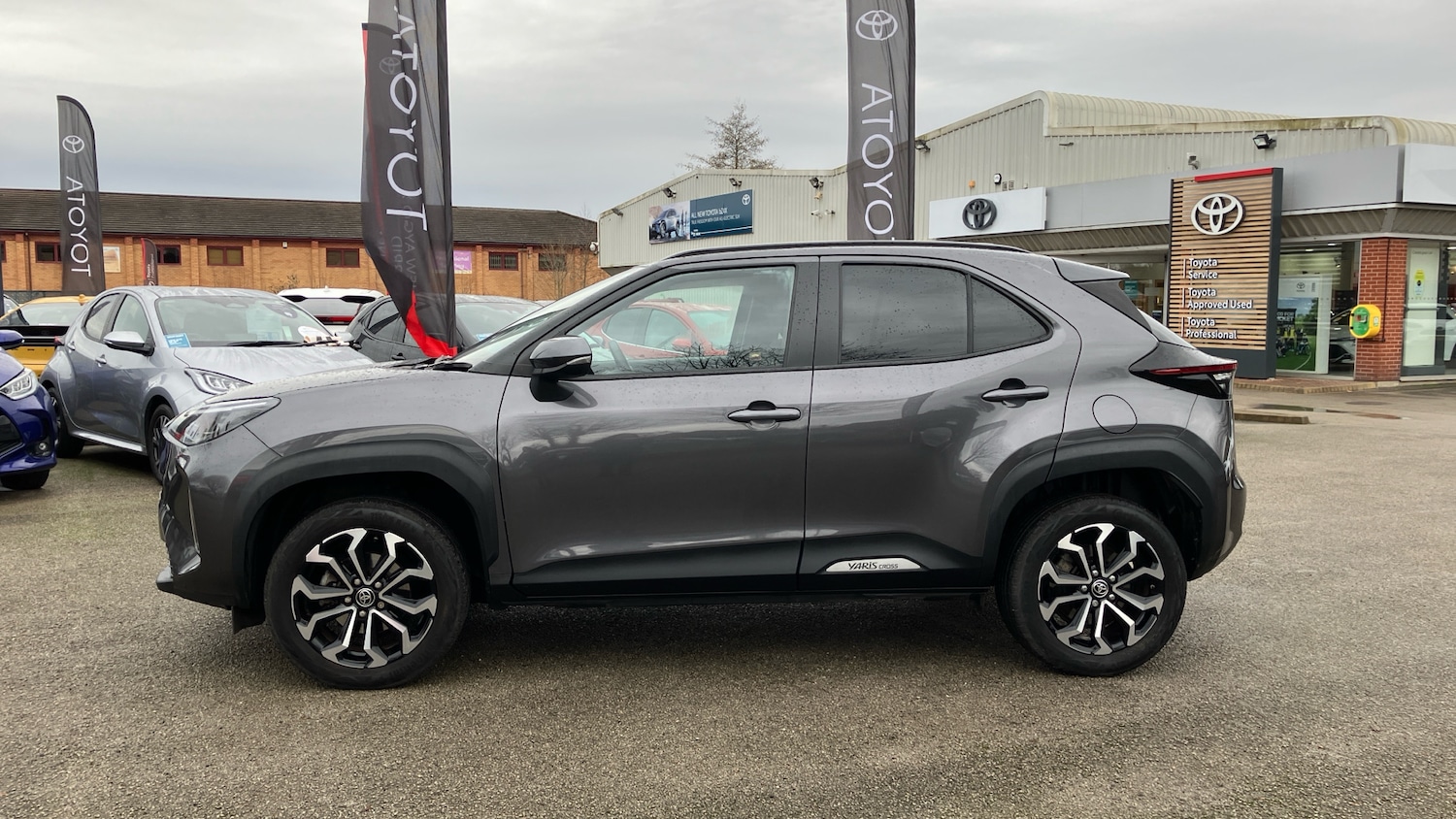 Used Toyota Yaris Cross 2023 for sale - 77676992: Photo 17