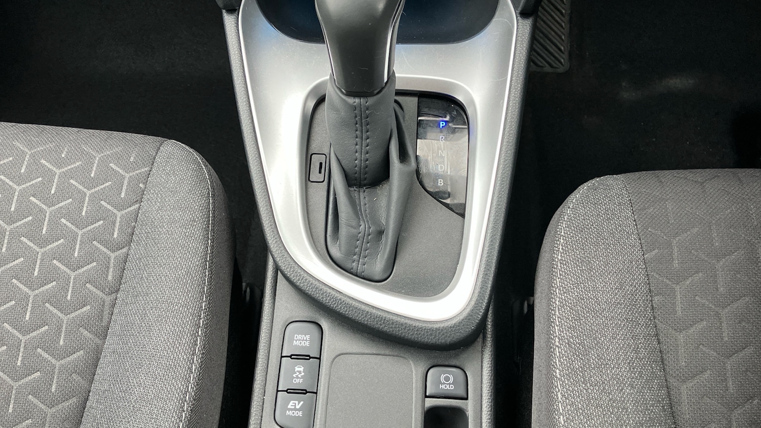 Used Toyota Yaris Cross 2023 for sale - 77676992: Photo 35