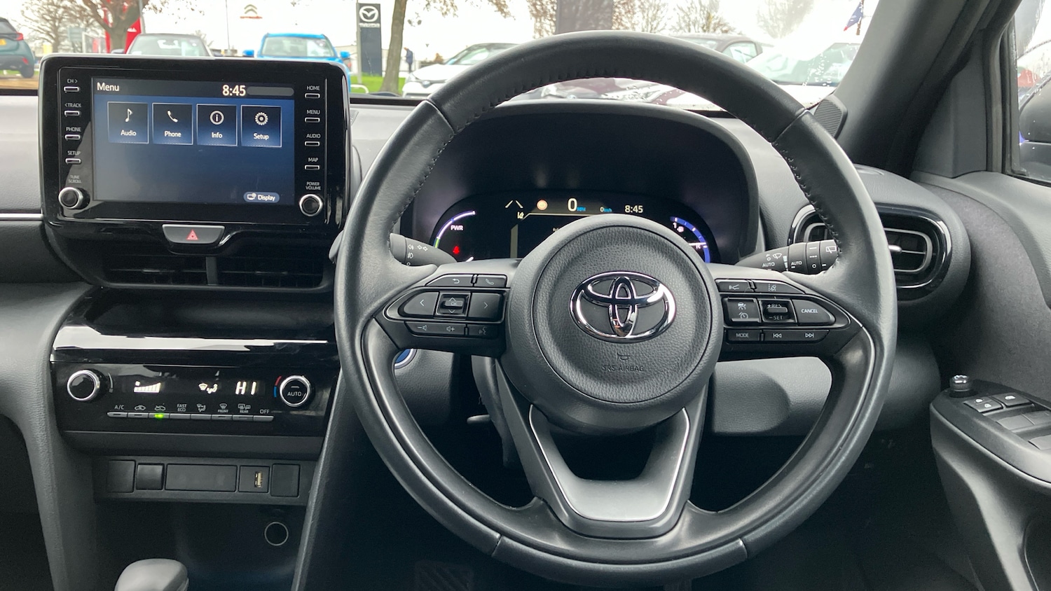 Used Toyota Yaris Cross 2023 for sale - 77676992: Photo 6