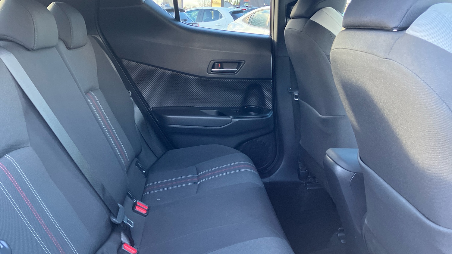 Used Toyota C-HR 2022 for sale - 77046544: Photo 12