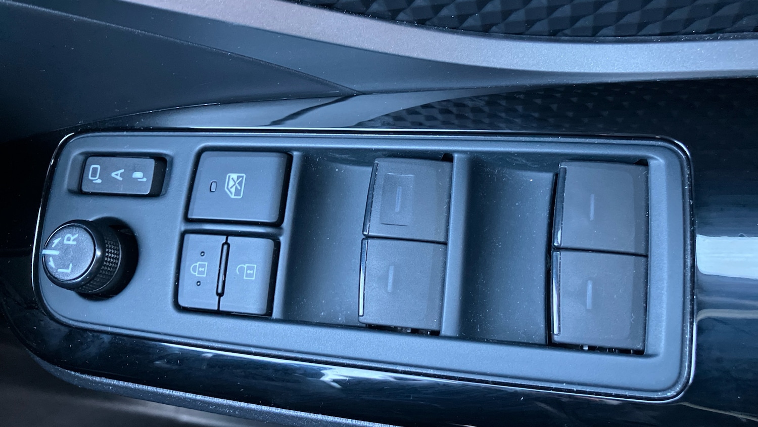 Used Toyota C-HR 2022 for sale - 77046544: Photo 22