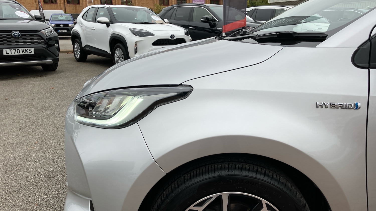 Used Toyota Yaris 2021 for sale - 76299701: Photo 20