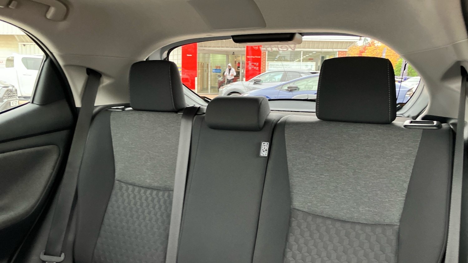 Used Toyota Yaris 2021 for sale - 76299701: Photo 23