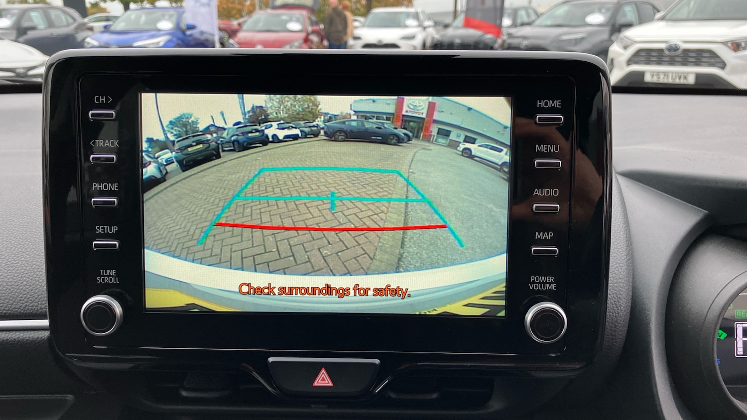 Used Toyota Yaris 2021 for sale - 76299701: Photo 31