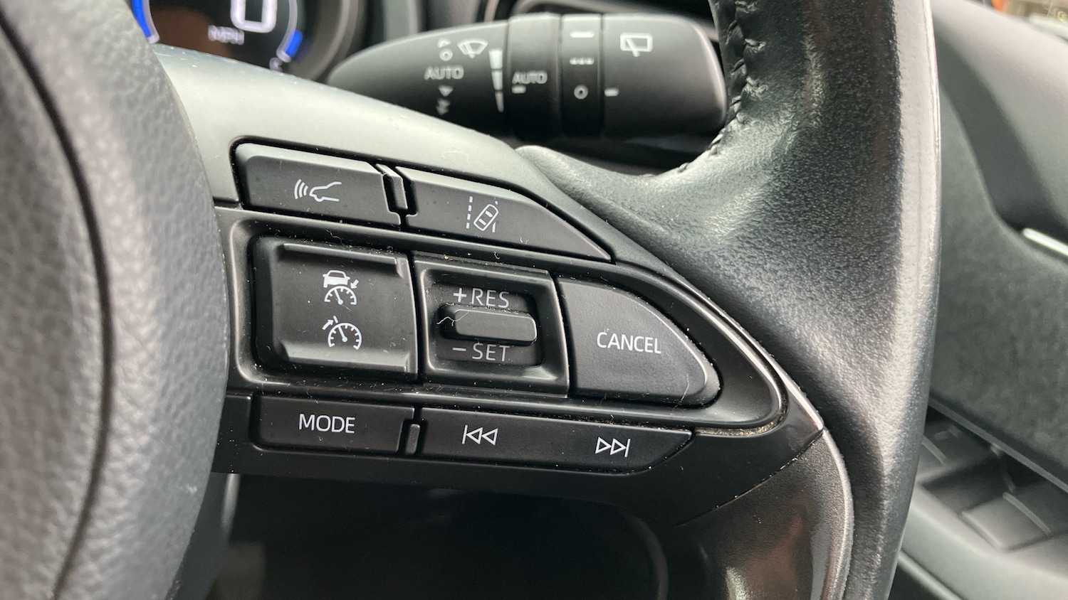 Used Toyota Yaris 2021 for sale - 76299701: Photo 37