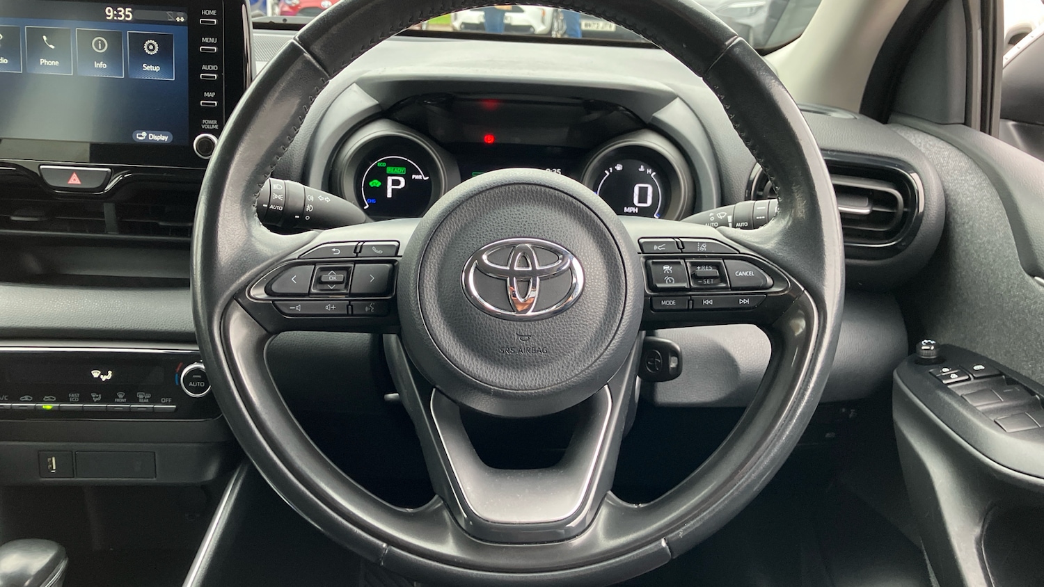 Used Toyota Yaris 2021 for sale - 76299701: Photo 8