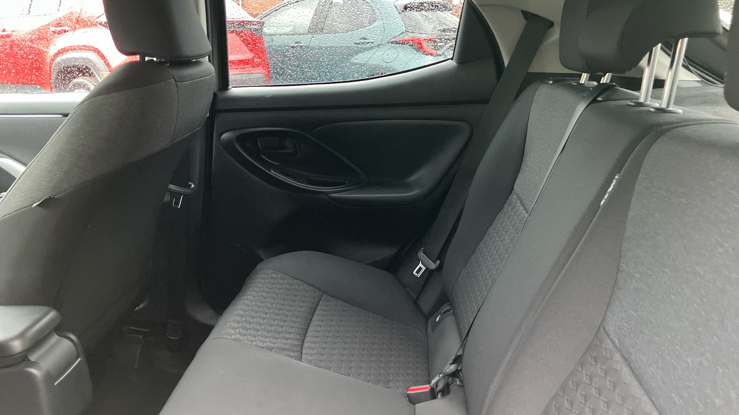 Used Toyota Yaris 2022 for sale - 77363969: Photo 13