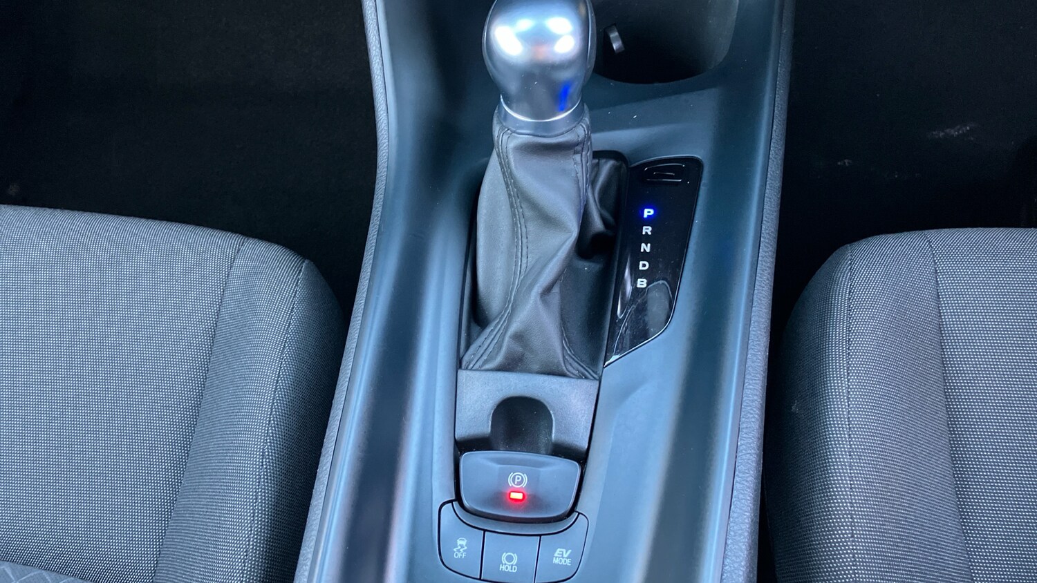 Used Toyota C-HR 2022 for sale - 77490612: Photo 35