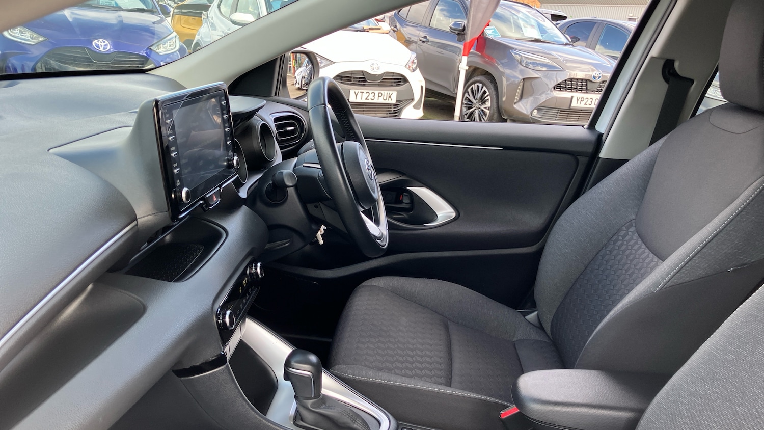 Used Toyota Yaris 2023 for sale - 77902292: Photo 10