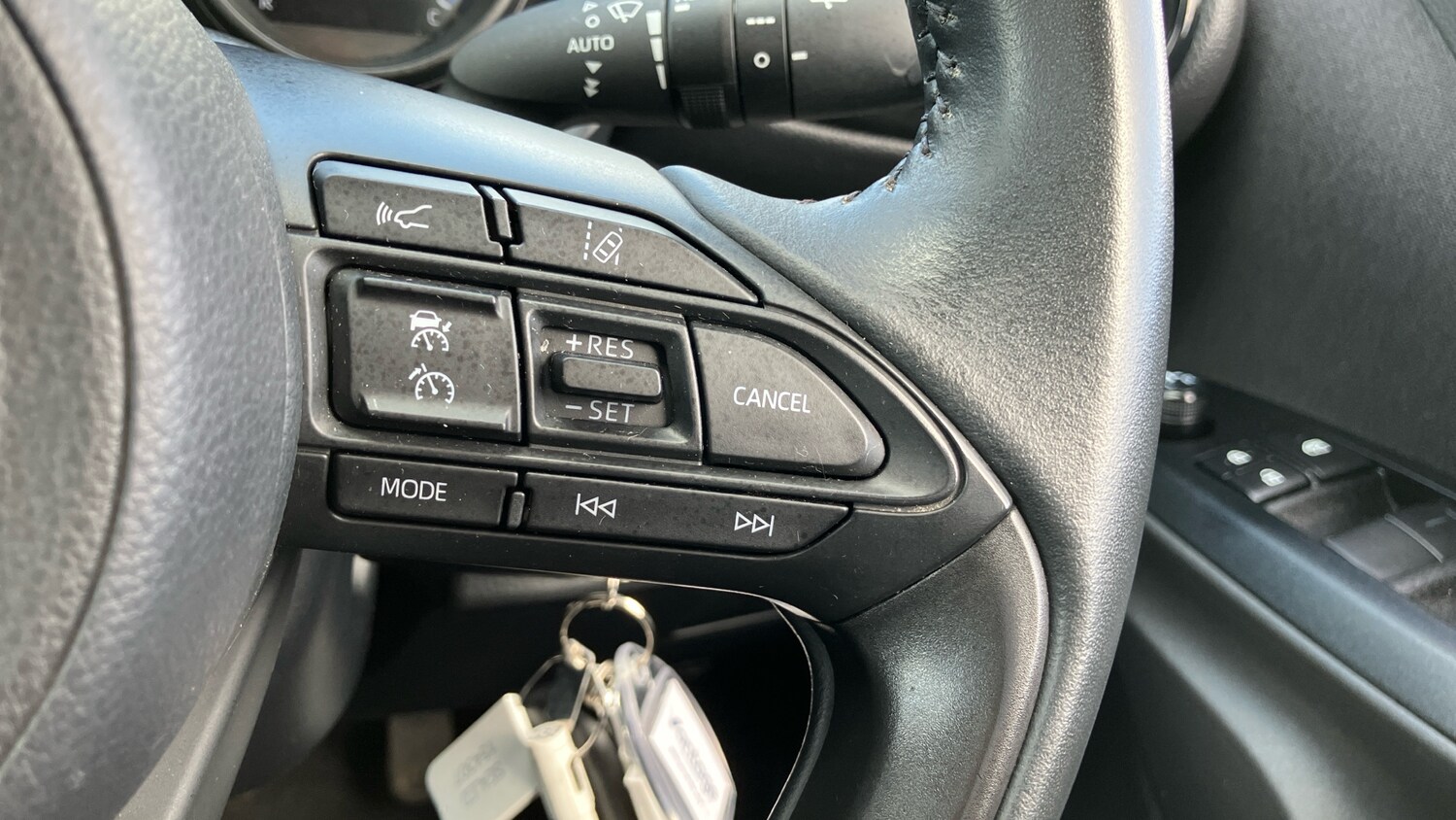 Used Toyota Yaris 2023 for sale - 77902292: Photo 37