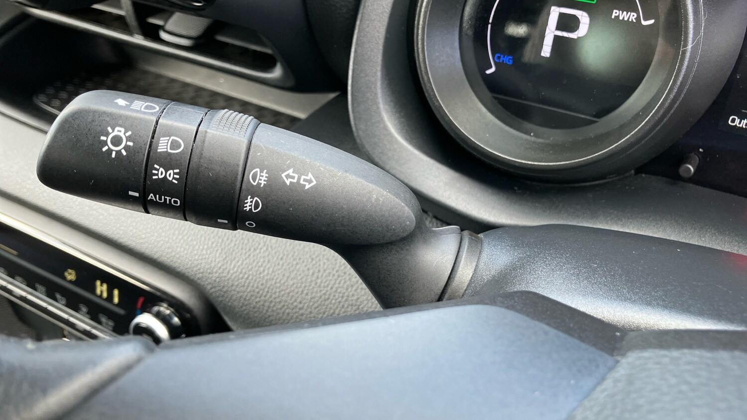 Used Toyota Yaris 2023 for sale - 77902292: Photo 38