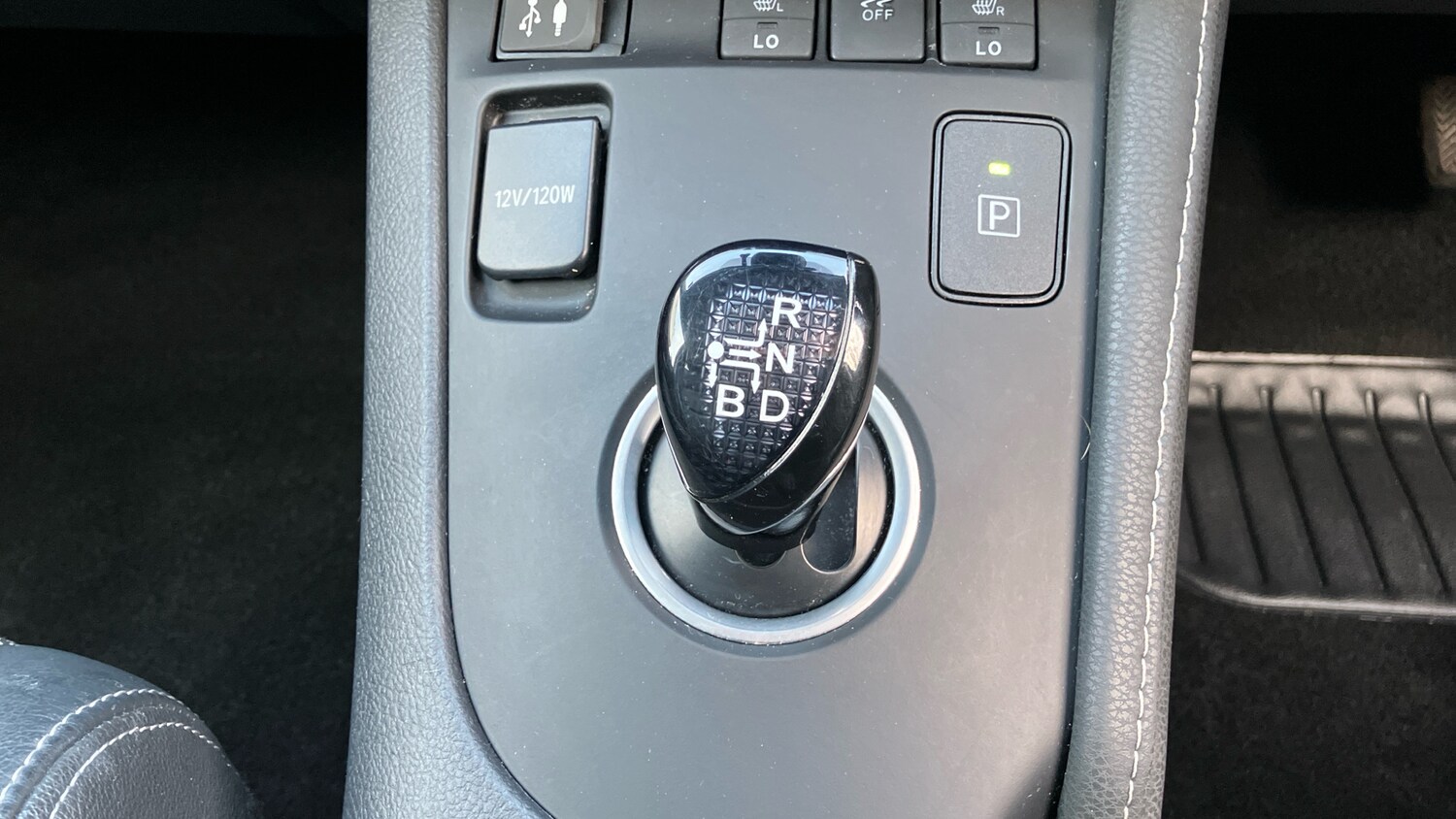 Used Toyota Auris 2017 for sale - 77690616: Photo 35