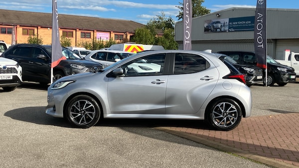 Used Toyota Yaris 2022 for sale - 76219032: Photo 17