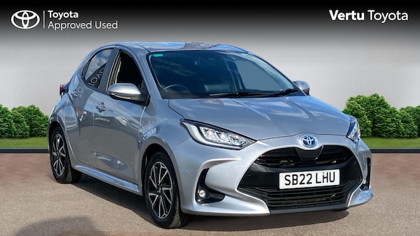 Used Toyota Yaris 2022 for sale - 76219032: Photo 1