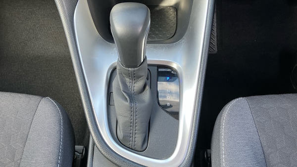 Used Toyota Yaris 2022 for sale - 76219032: Photo 35