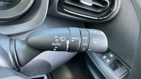 Used Toyota Yaris 2022 for sale - 76219032: Photo 39