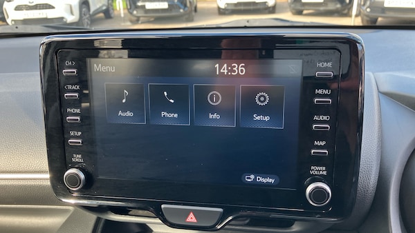 Used Toyota Yaris 2022 for sale - 76219032: Photo 7
