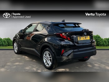 Used Toyota C-HR 2023 for sale - 78671277: Photo