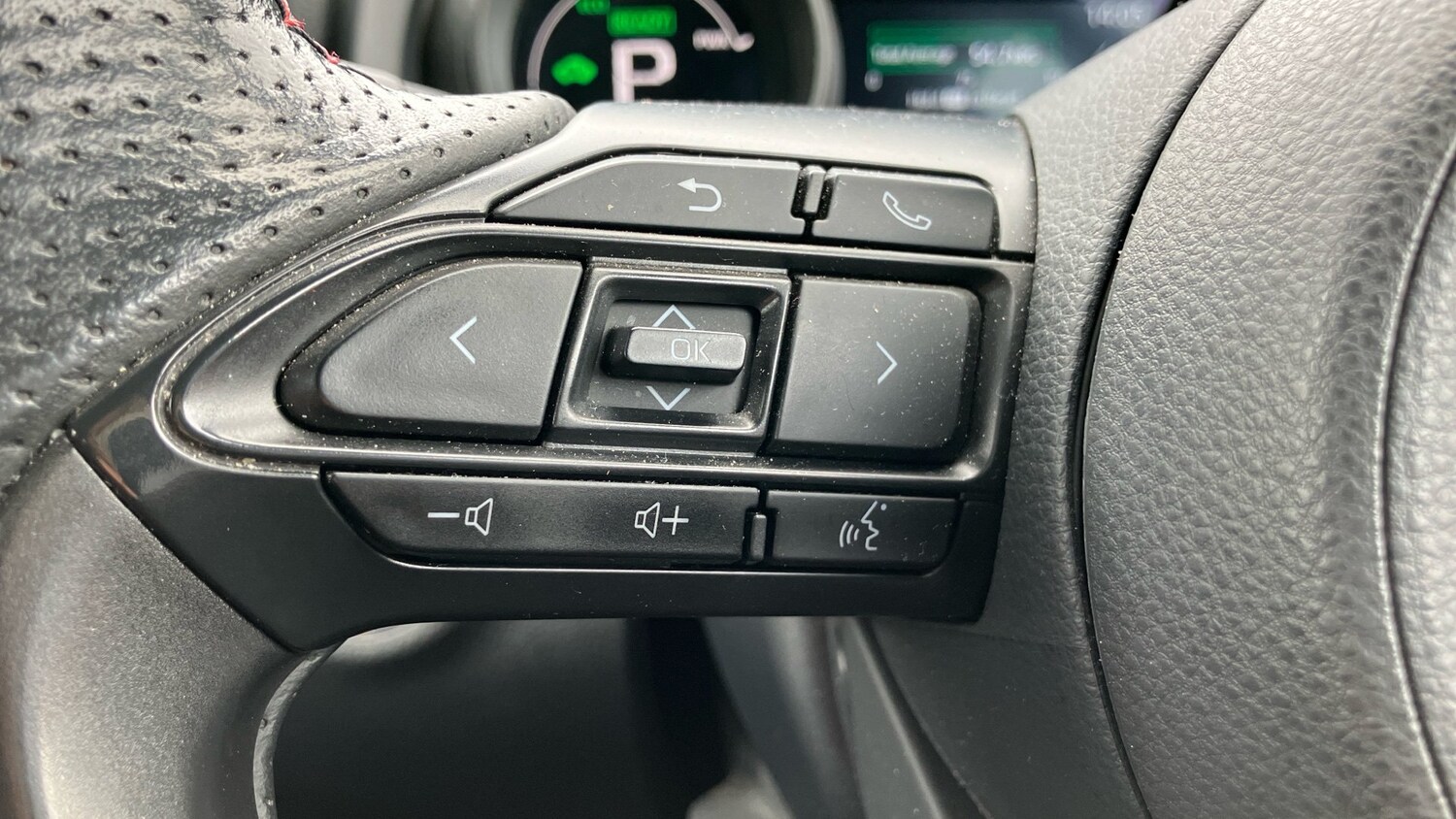 Used Toyota Yaris 2022 for sale - 76544229: Photo 36