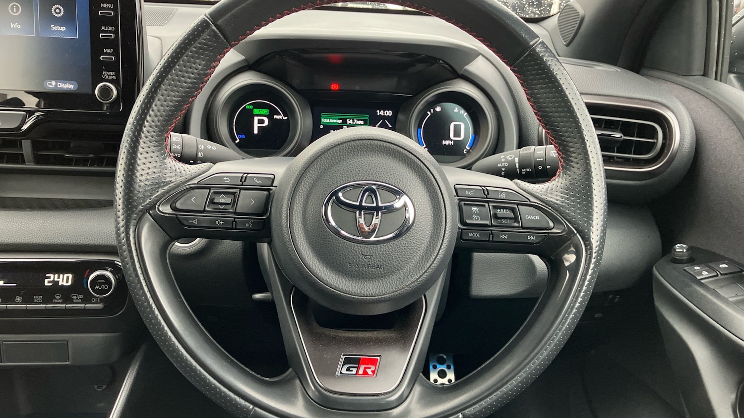 Used Toyota Yaris 2022 for sale - 76544229: Photo 8