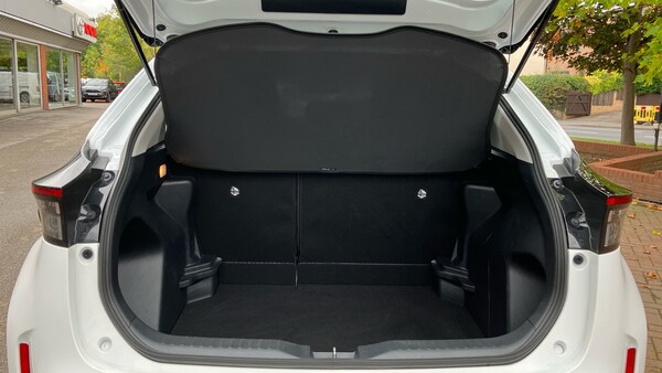 Used Toyota Yaris Cross 2024 for sale - 76219039: Photo 14