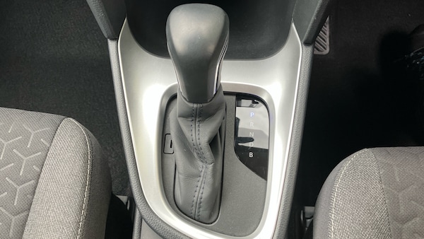 Used Toyota Yaris Cross 2024 for sale - 76219039: Photo 35