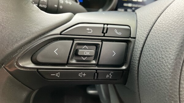 Used Toyota Yaris Cross 2024 for sale - 76219039: Photo 36