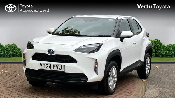 Used Toyota Yaris Cross 2024 for sale - 76219039: Photo 3