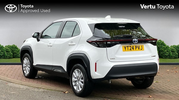 Used Toyota Yaris Cross 2024 for sale - 76219039: Photo 4