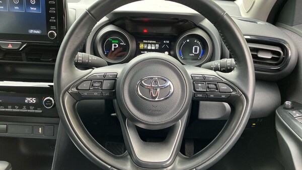 Used Toyota Yaris Cross 2024 for sale - 76219039: Photo 8
