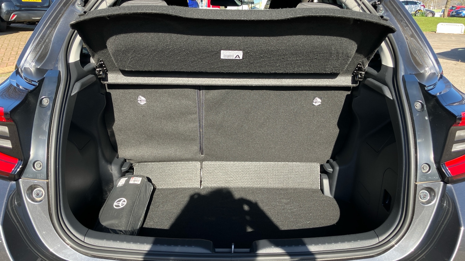 Used Toyota Yaris 2025 for sale - 77921179: Photo 14