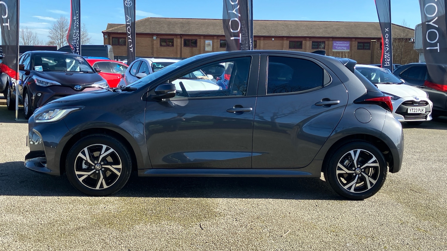 Used Toyota Yaris 2025 for sale - 77921179: Photo 17