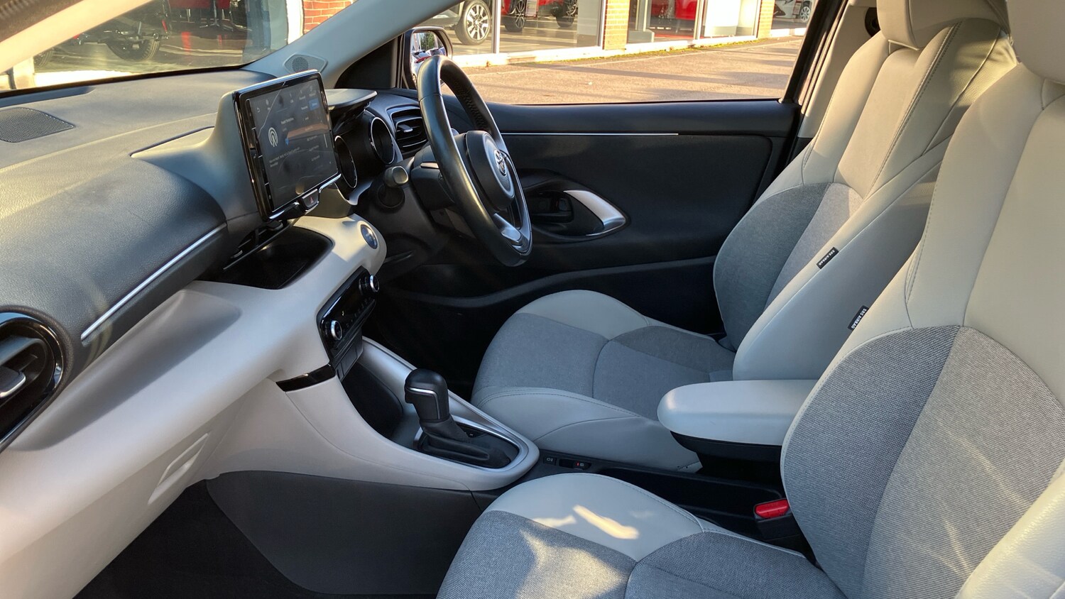 Used Toyota Yaris 2022 for sale - 76599901: Photo 10