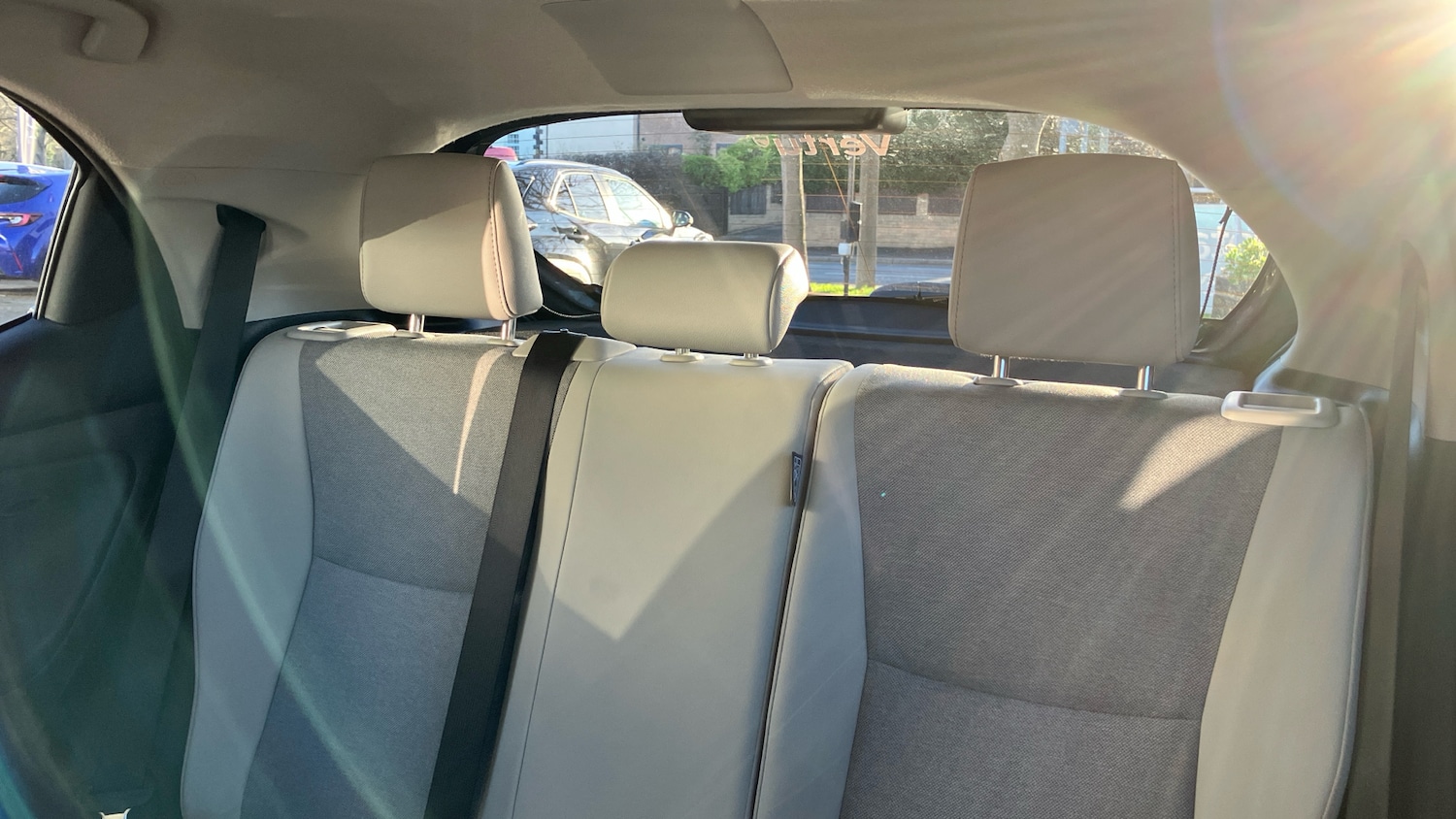 Used Toyota Yaris 2022 for sale - 76599901: Photo 23