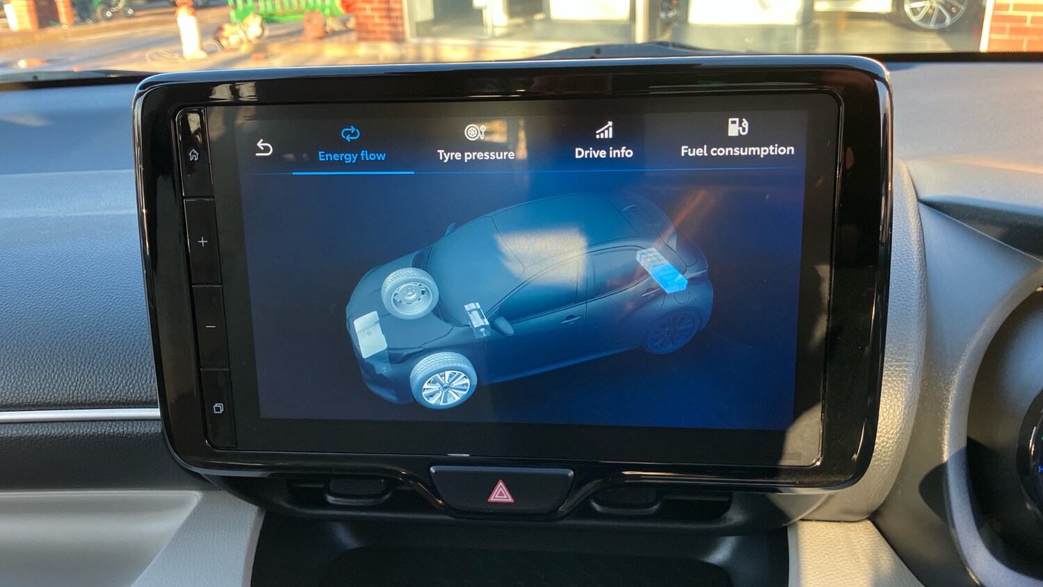 Used Toyota Yaris 2022 for sale - 76599901: Photo 28