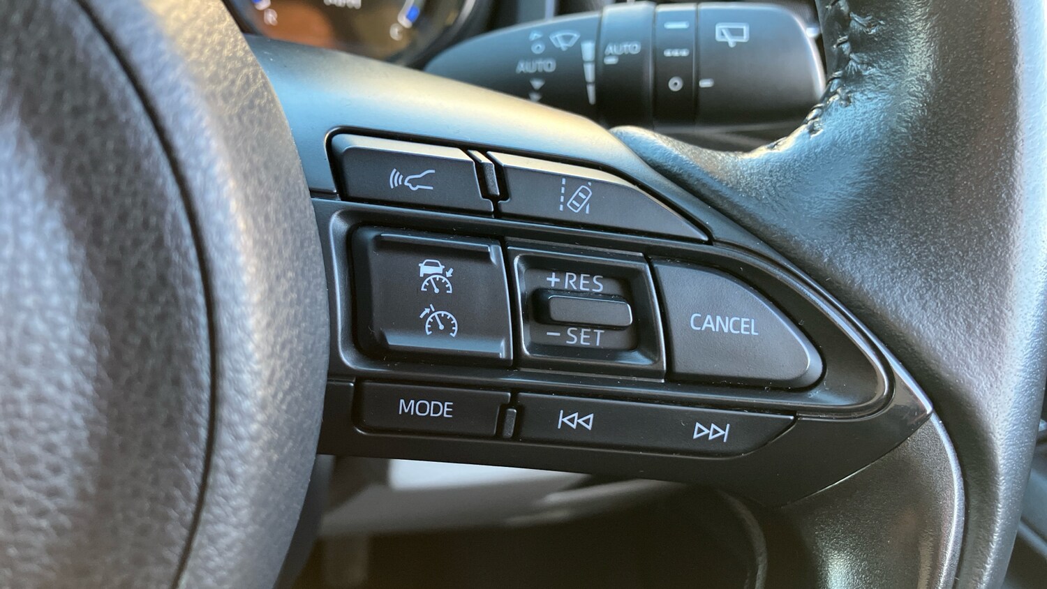 Used Toyota Yaris 2022 for sale - 76599901: Photo 37