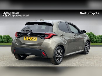Used Toyota Yaris 2023 for sale - 77964740: Photo