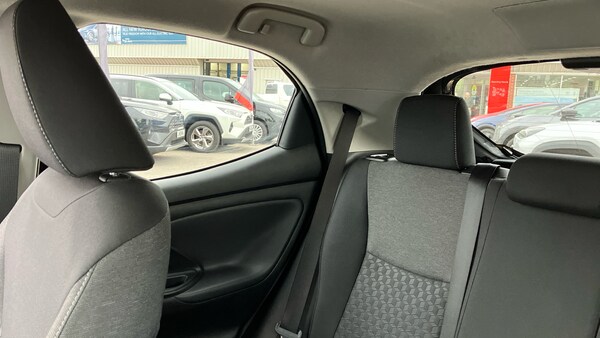 Used Toyota Yaris 2023 for sale - 76218670: Photo 24