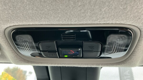 Used Toyota Yaris 2023 for sale - 76218670: Photo 33