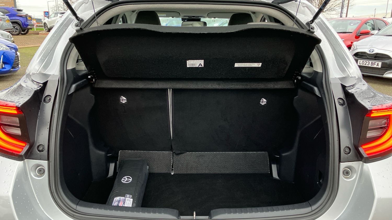 Used Toyota Yaris 2022 for sale - 76959784: Photo 14