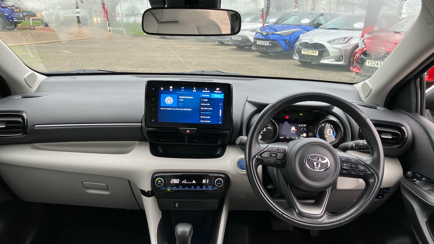 Used Toyota Yaris 2022 for sale - 76959784: Photo 5