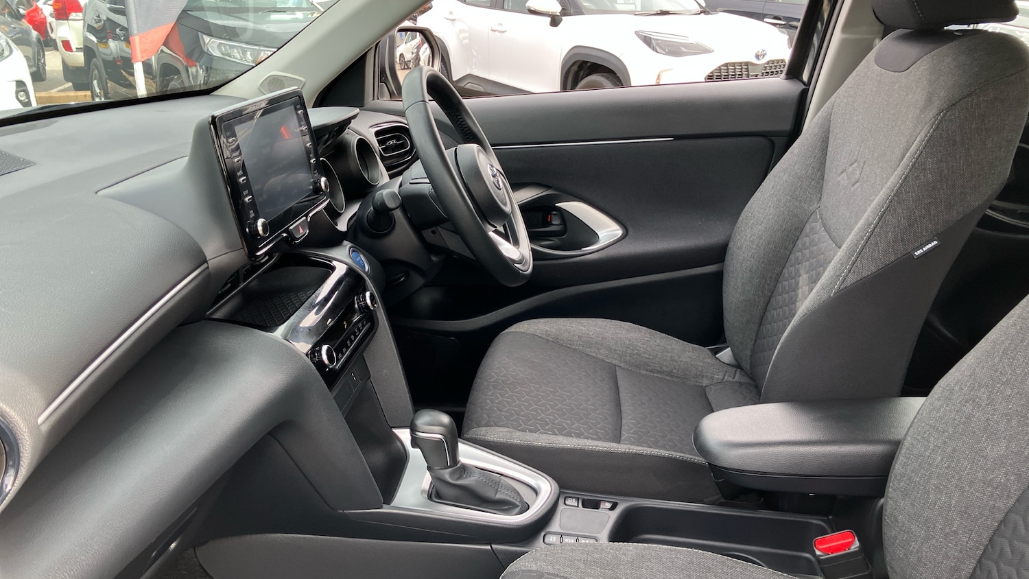 Used Toyota Yaris Cross 2023 for sale - 76545180: Photo 10